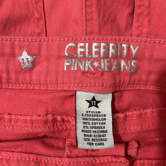 Celebrity Pink Size 11 Juniors Coral Pink Shorts - Picture 3 of 3